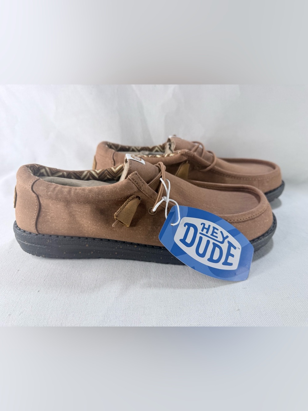 Hey Dude Men’s 10 Nut Brown Slip-On Loafers/Sneakers “Wally” Stretch Canvas
